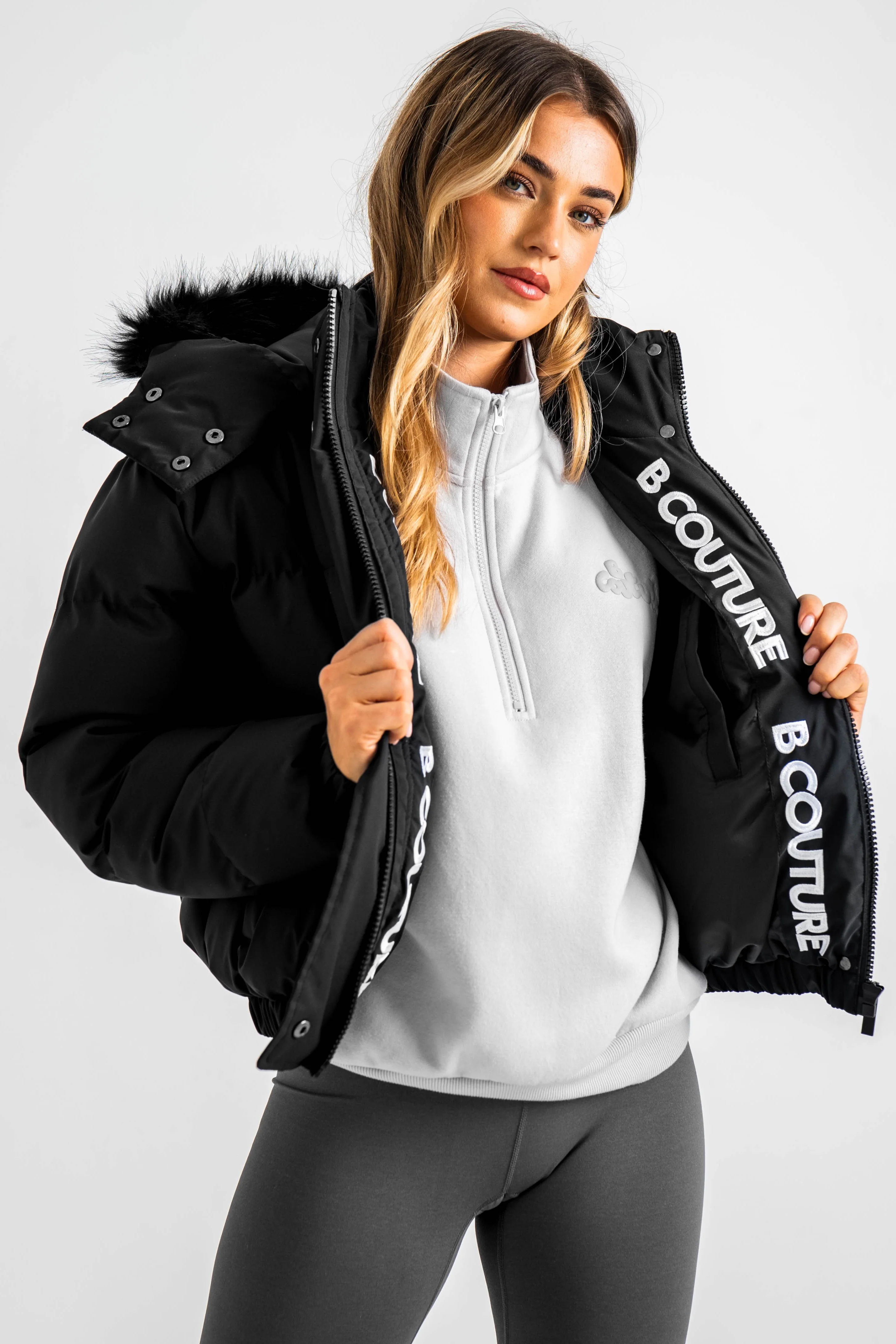 Ashby Cropped Puffer Jacket - Black - Image 4