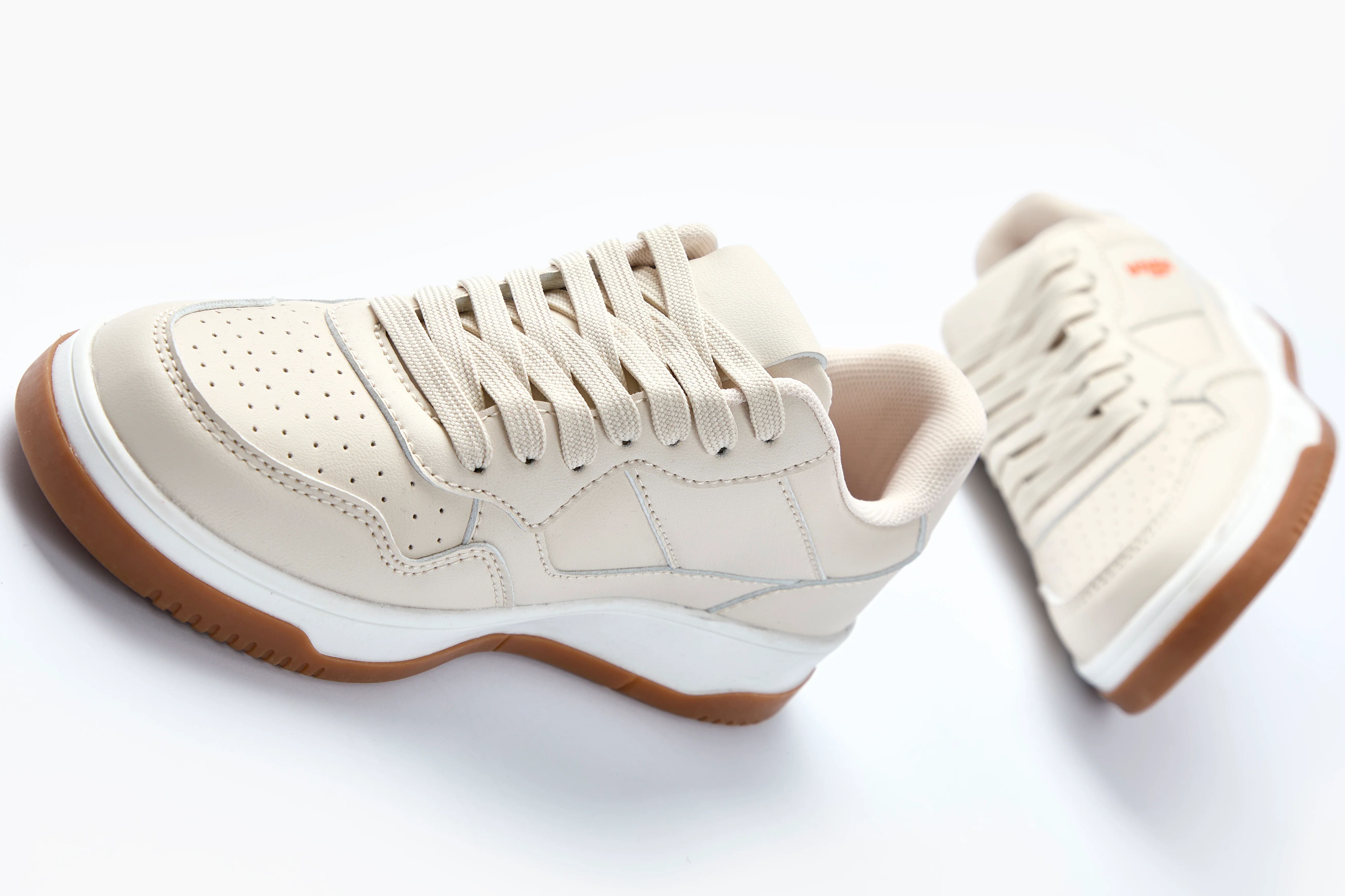 Atwood Court Trainers - Beige - Image 6