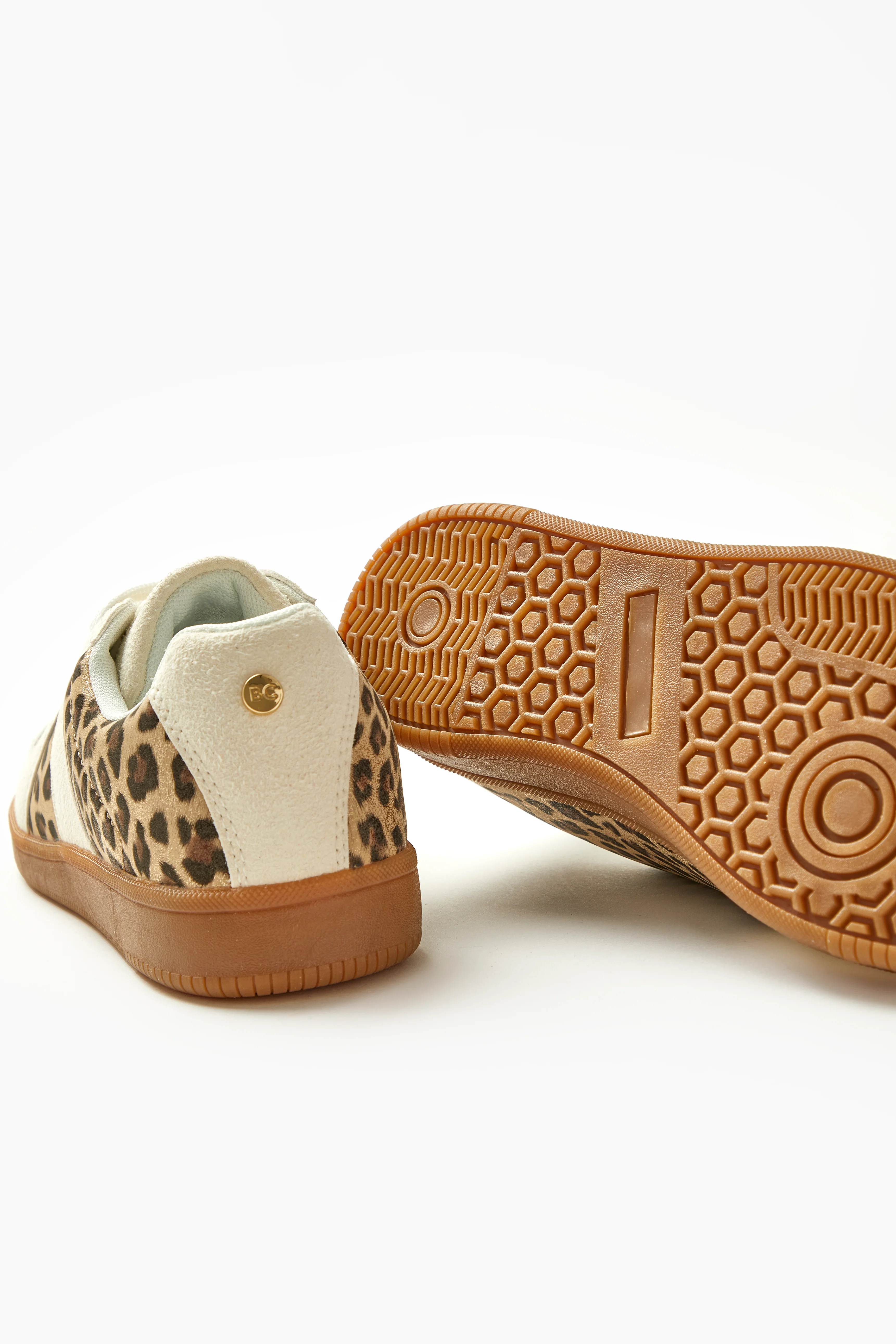 Fairfield Low-Profile Trainer - Off-White/Brown - Image 5