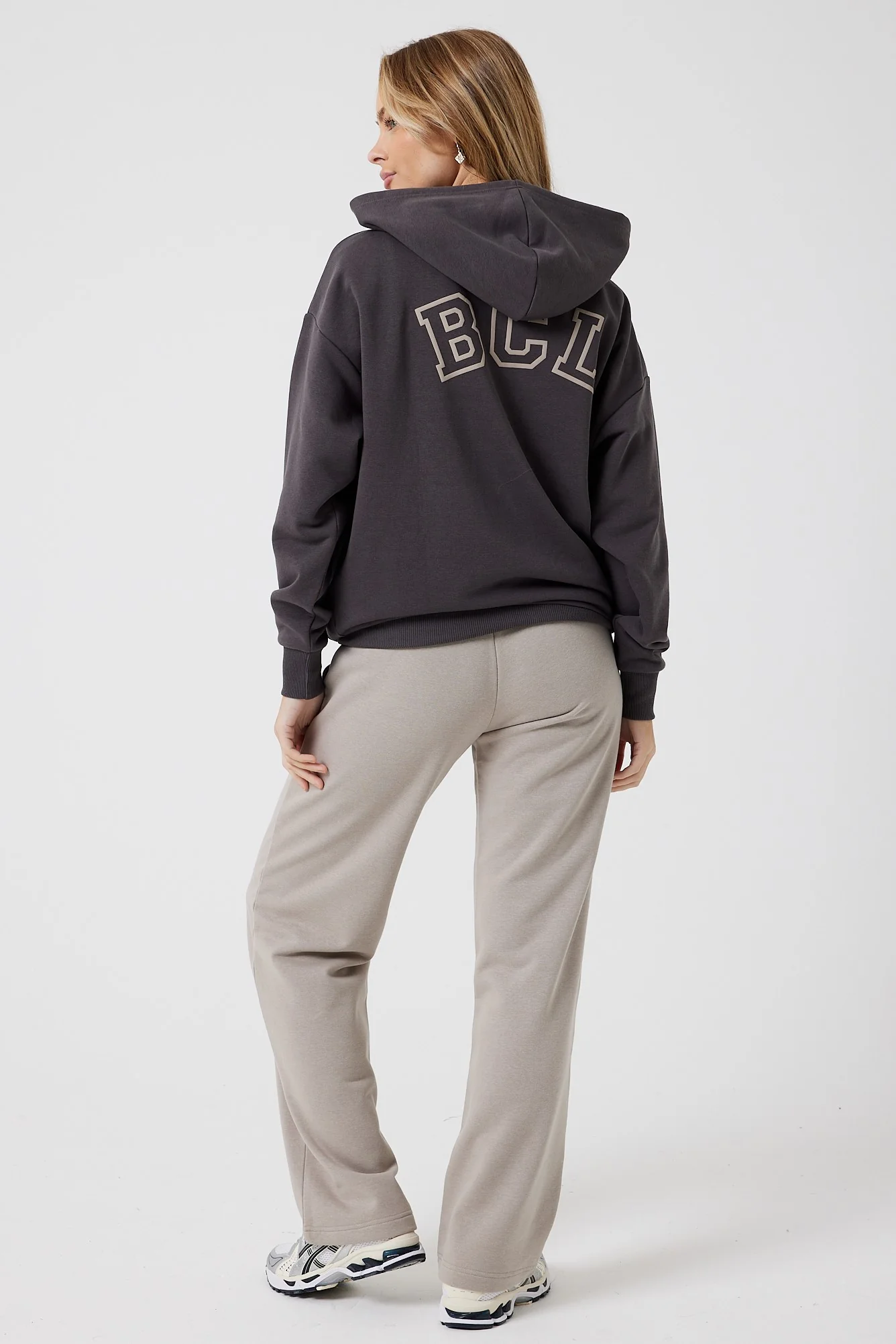Ralph Street Wide Leg Tracksuit - Grey/Mocha - Image 7